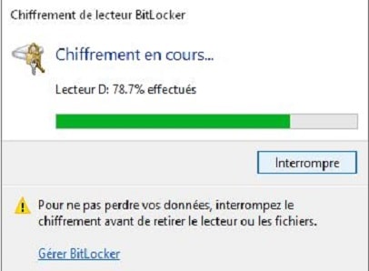 Capture d'écran de l'interface BitLocker affichant le pourcentage de progression du cryptage du disque pour une gestion efficace du cryptage.