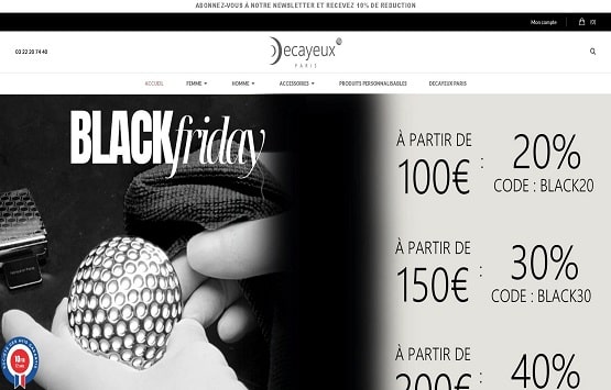 Capture d'écran d'un site de bijouterie en ligne, présentant un bijou élégant sur fond clair avec des codes promo sur le côté droit pour des réductions attractives, illustrant la sophistication et les offres exclusives disponibles en ligne et en magasin.